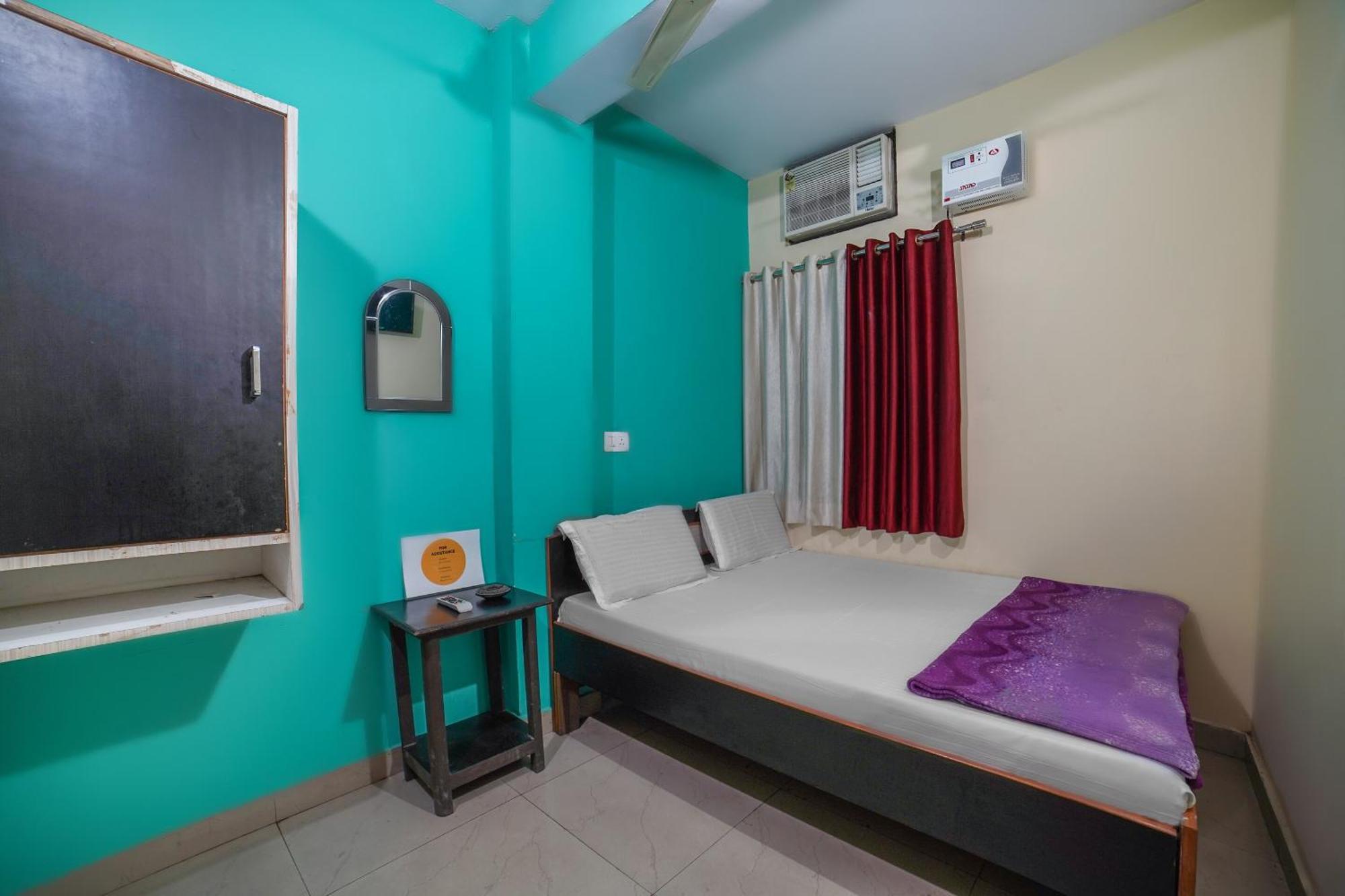 Spot On Komfort Guest House Rudrapur Εξωτερικό φωτογραφία