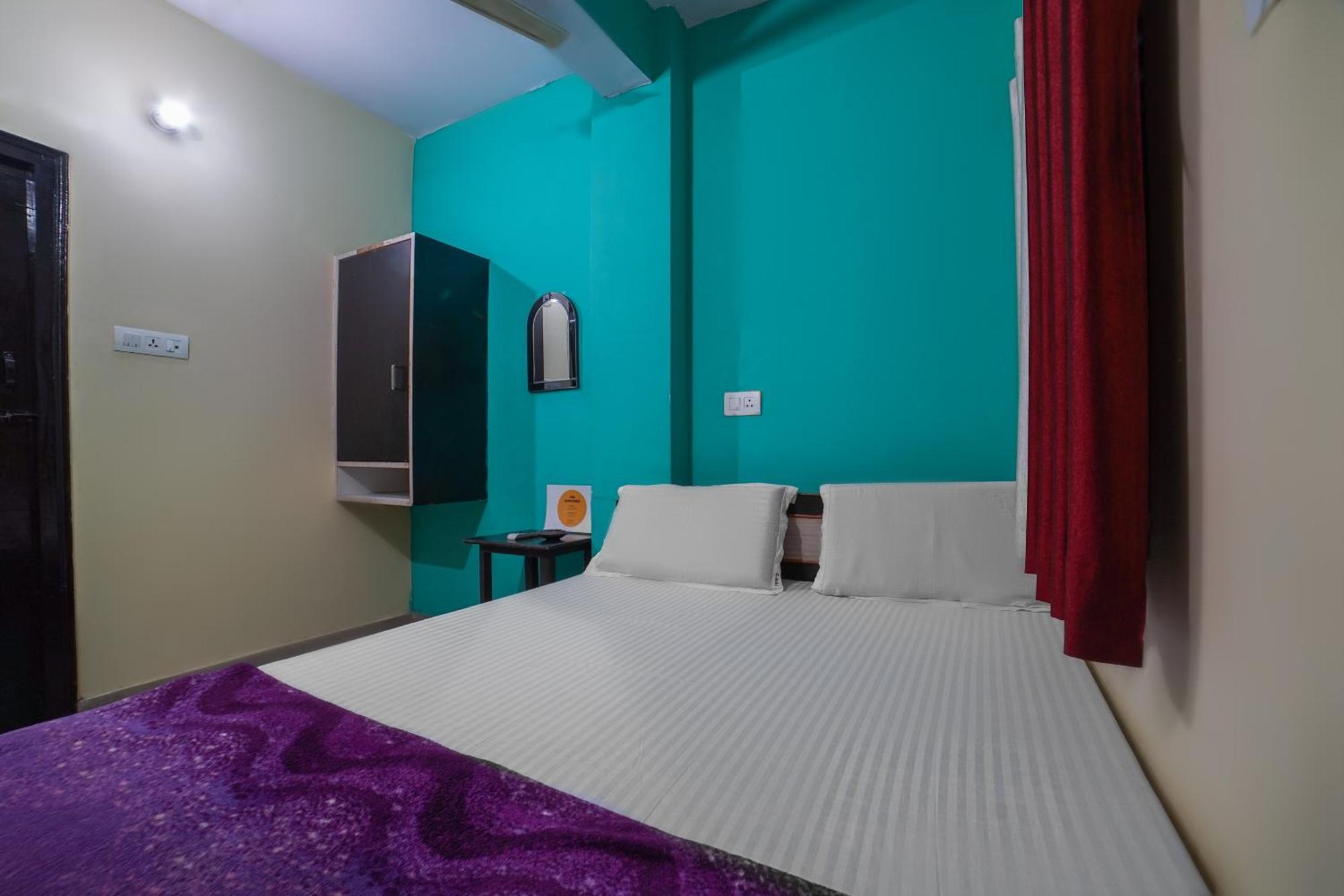 Spot On Komfort Guest House Rudrapur Εξωτερικό φωτογραφία